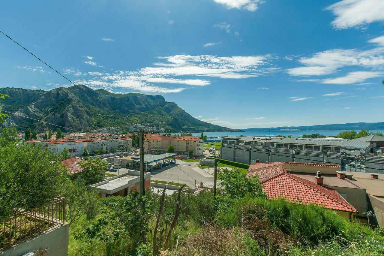 Mate Apartman *