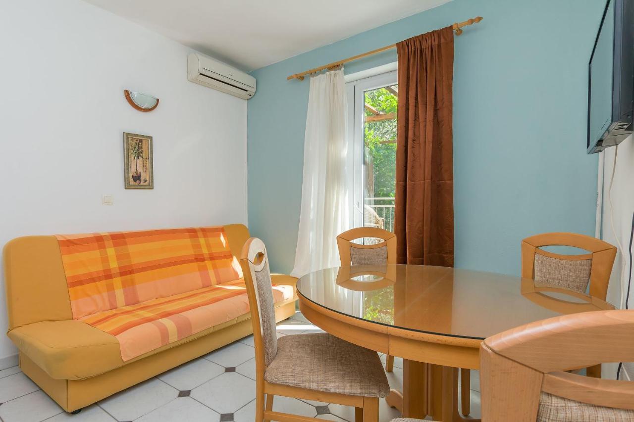 Mate Apartment Omis