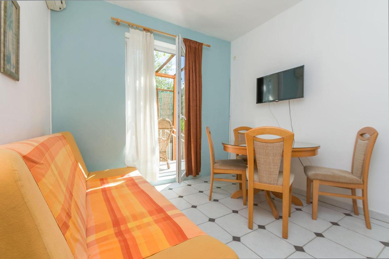 Mate Apartment Omis