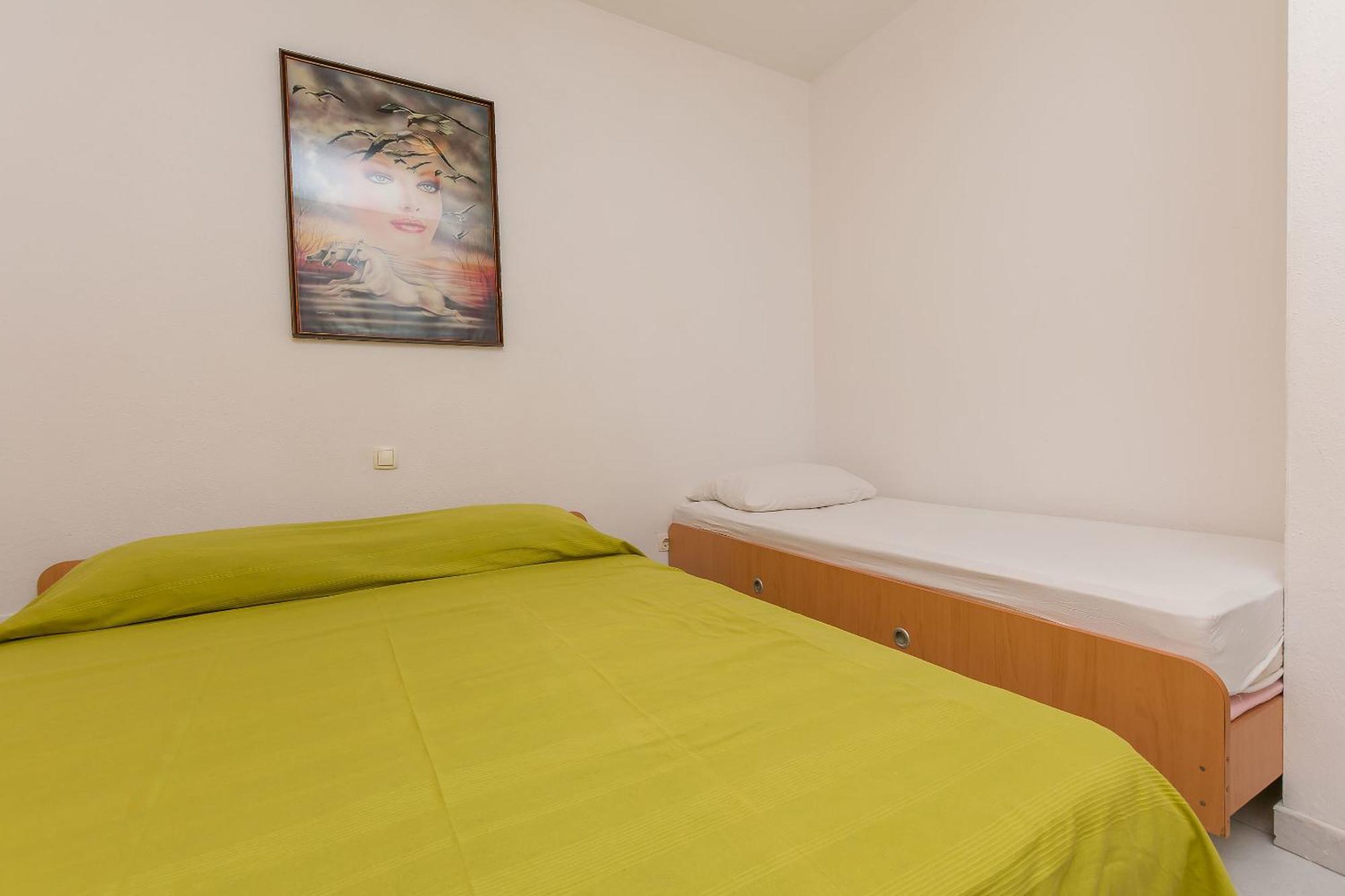 Mate Apartment